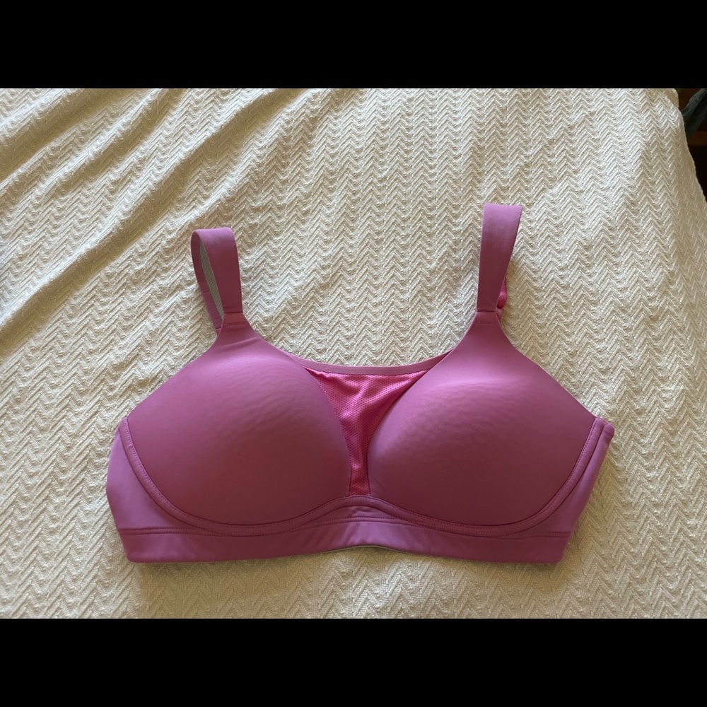 COPY - Moving comfort sports bra